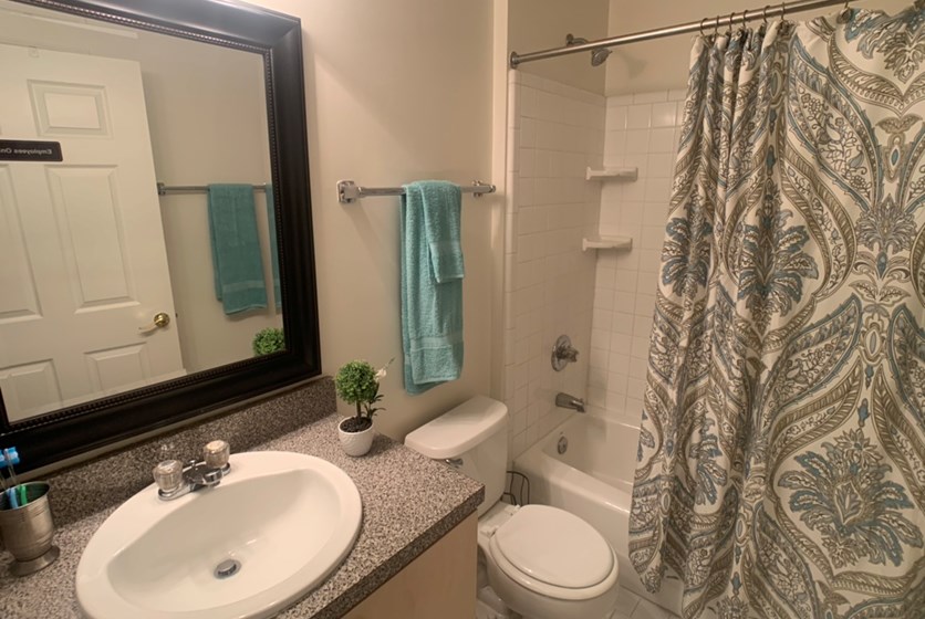 Bradford Oaks Apartments in Tallahassee, FL RentTally