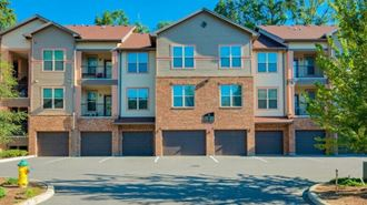 Apalachee Point Apartments