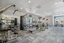 dwell-tenn-street-interior-amenities-001