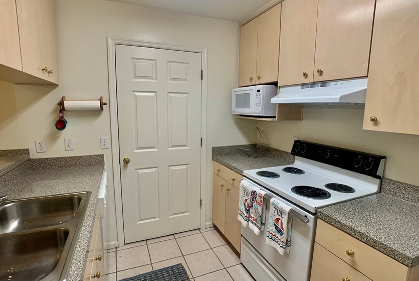 Bradford Oaks Apartments in Tallahassee, FL RentTally