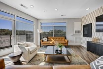 Luxe - Amenities - Penthouse West