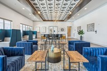 Lounge b