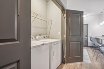 Monroe Model 4x4 1270 waasher-dryer